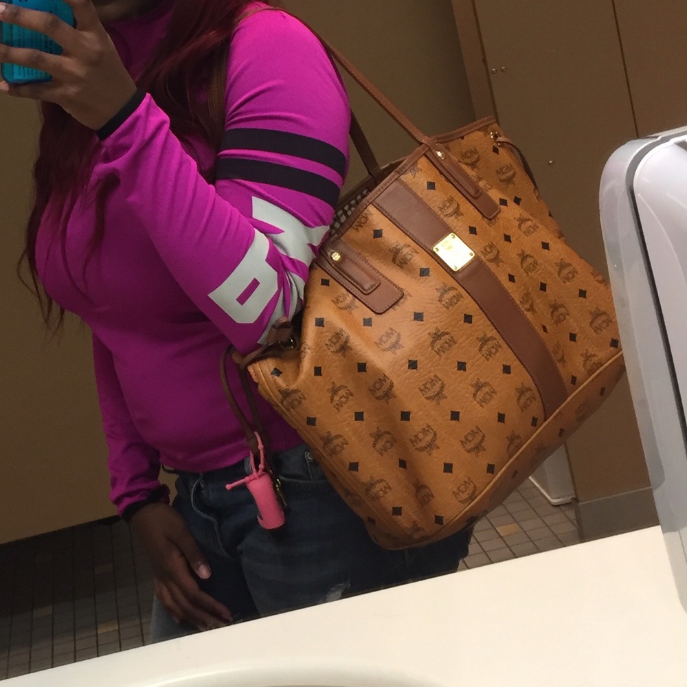 MCM Medium Liz Reversible Shopper Tote